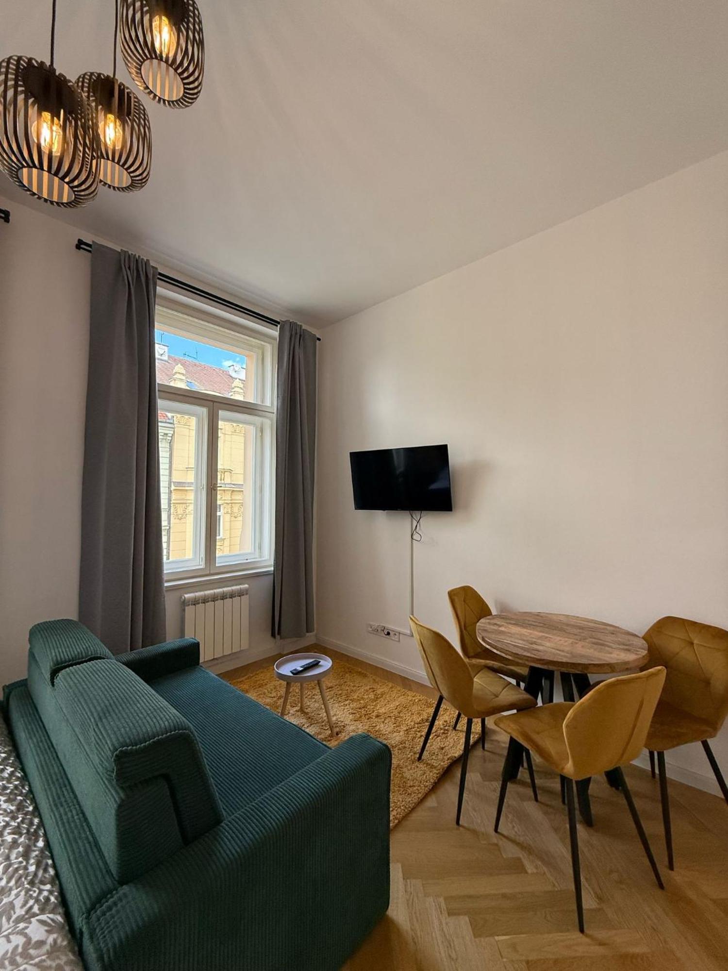 Rasinovo Nabrezi - Riverside Apartahotel 4*