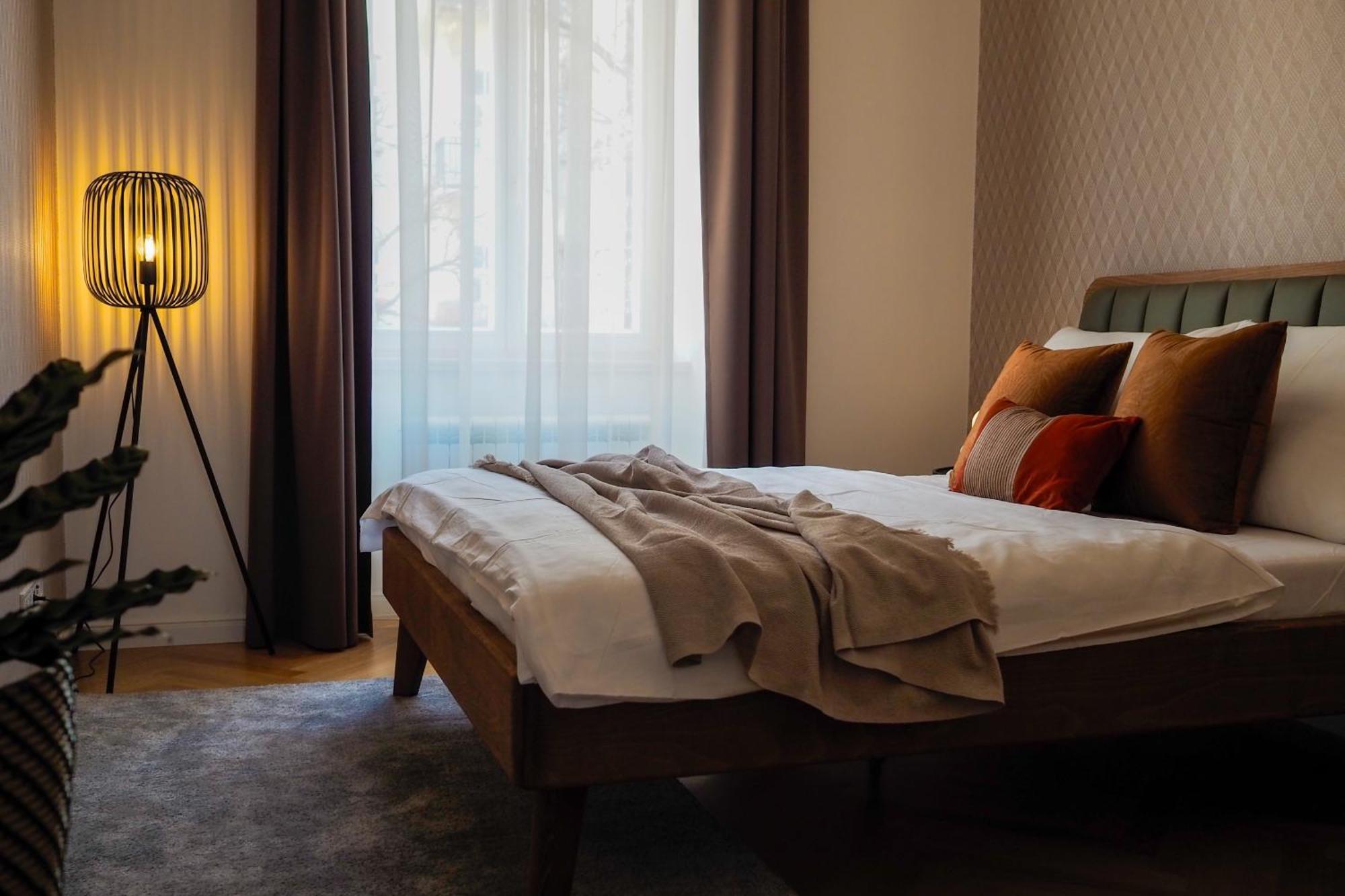Rasinovo Nabrezi - Riverside Apartahotel Praga